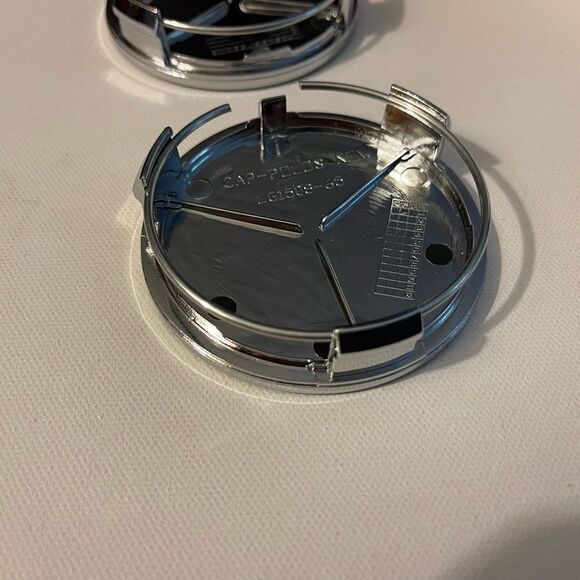 Black Flag Wheel Center Caps 75mm 2.9” set of 4 NWT - Picture 6 of 9